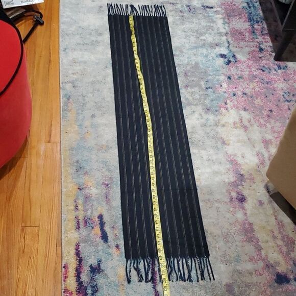 3 Cashmere Scarves, 1 Christian Dior Monsieur, Jos. A. Bank & V.Fraas NWT - Picture 10 of 14